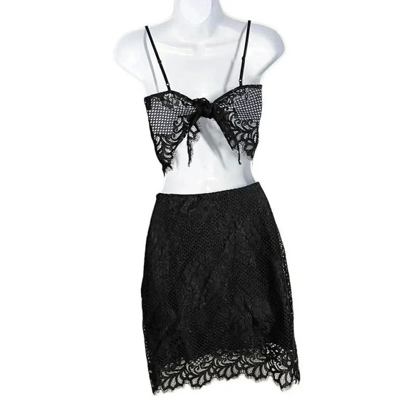For Love and Lemons Black Lace skirt and crop top size Small Medium set outfit - Picture 4 of 11